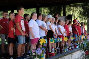 Hand in Hand geht alles besser