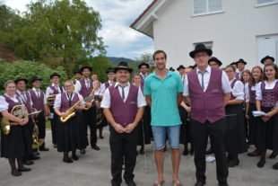 2019-8-12-ZE-UE-hps-Dumin Ortsvorsteher-Maibaum-DSC_8784 2