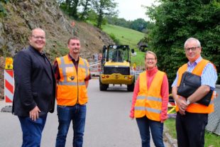 2019-8-21-NO-vo-Felssicherung Gruppe. DSCF0136