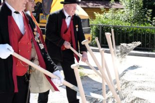 2019-8-23-ZE-UH-Ortsdurchfahrt-vo-DSCF1022