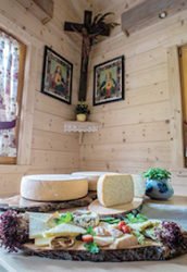 »Alles Käse auf dem Romanhof – bester Käse«