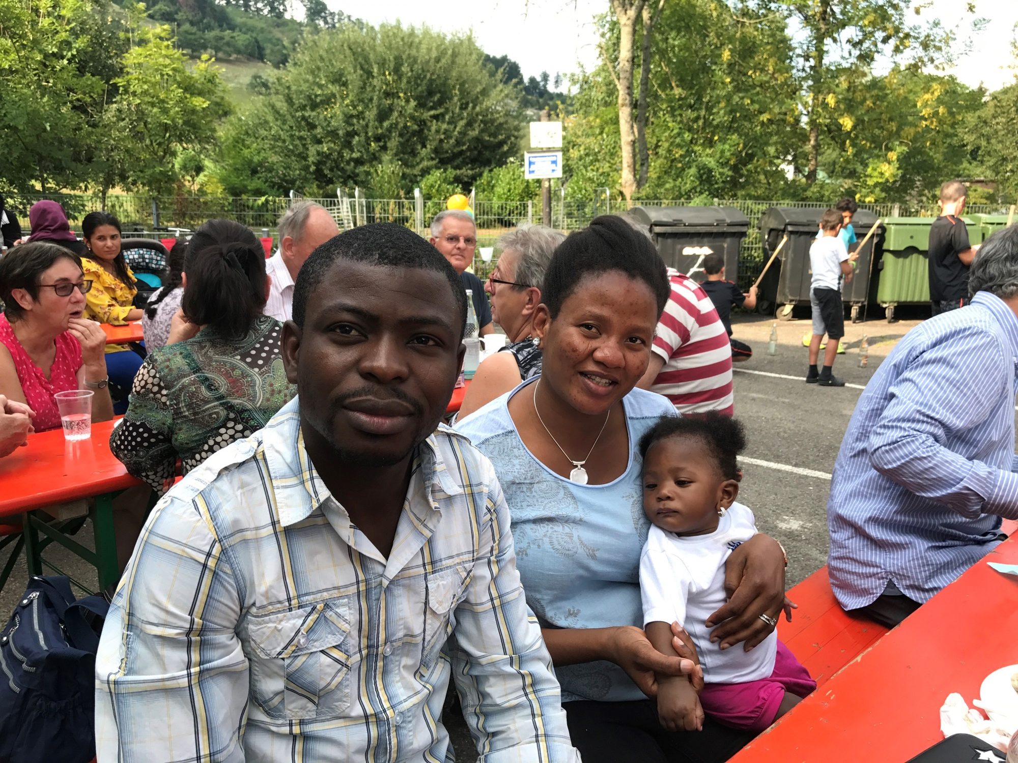 2019-8-30-ZE-UH-Veranstalter-Sommerfest Laube Archivbild international