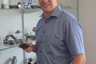 2019-8-5-ZE-UH-Unternehmen-AAM Tobias Roser Werksleiter-DSC_0041 (2)