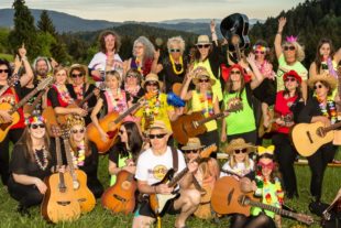 2019-8-7-NO-Ann-Kathrin Brückner-Jahresausflug Gitarrenverein-Gruppensommerbild GVN