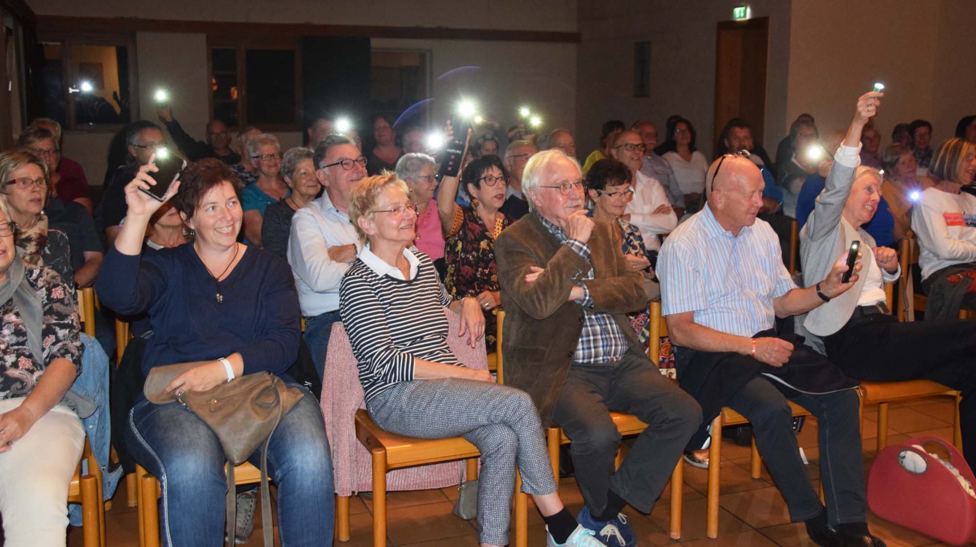 2019-9-25-NO-hv-Bildungswerk Nordrach-Kabarett Knöpfle-u-Herrenkapelle-DSC_0940