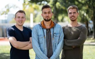 Für »Born and raised in Accra« tauchen drei Studenten ins Leben von Straßenkindern ein