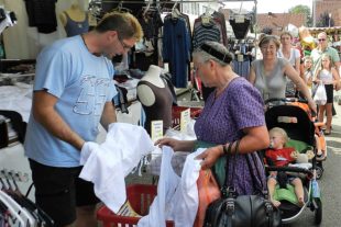 2019-9-6-ZE-UH-hpw-Kilwi Kollektiv kilwi +Markt+1 (2)