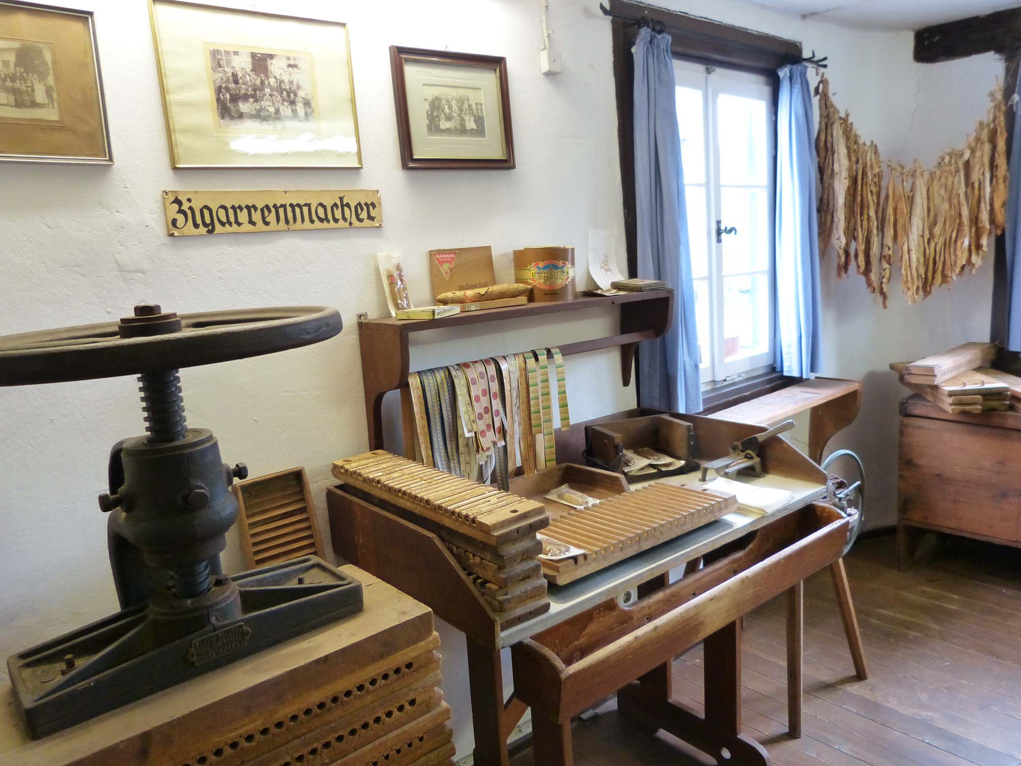 2019-9-9-BI-bia-Museumstag-Zigarrenmacher