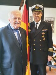 Fregattenkapitän Michael Meding wurde in den Ruhestand verabschiedet