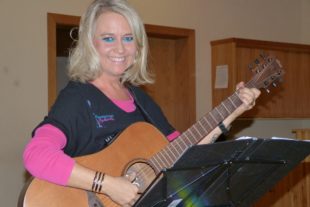 2019-10-25-NO-bia-Gitarrenverein-Stefanie Nock