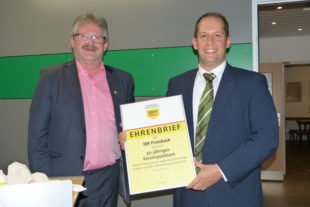 2019-10-7-BI-PB-bia-DJK Prinzbach 50 Jahre-u-Heinz Schwab Ehrenurkunde