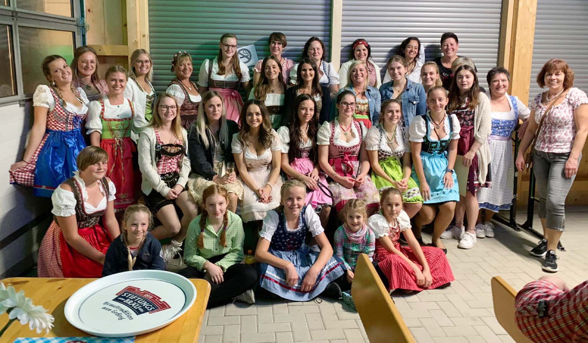 2019-10-9-BI-PR-Helmut Christ-DJK-2019 Bayrischer Abend Dirndl 3 gut