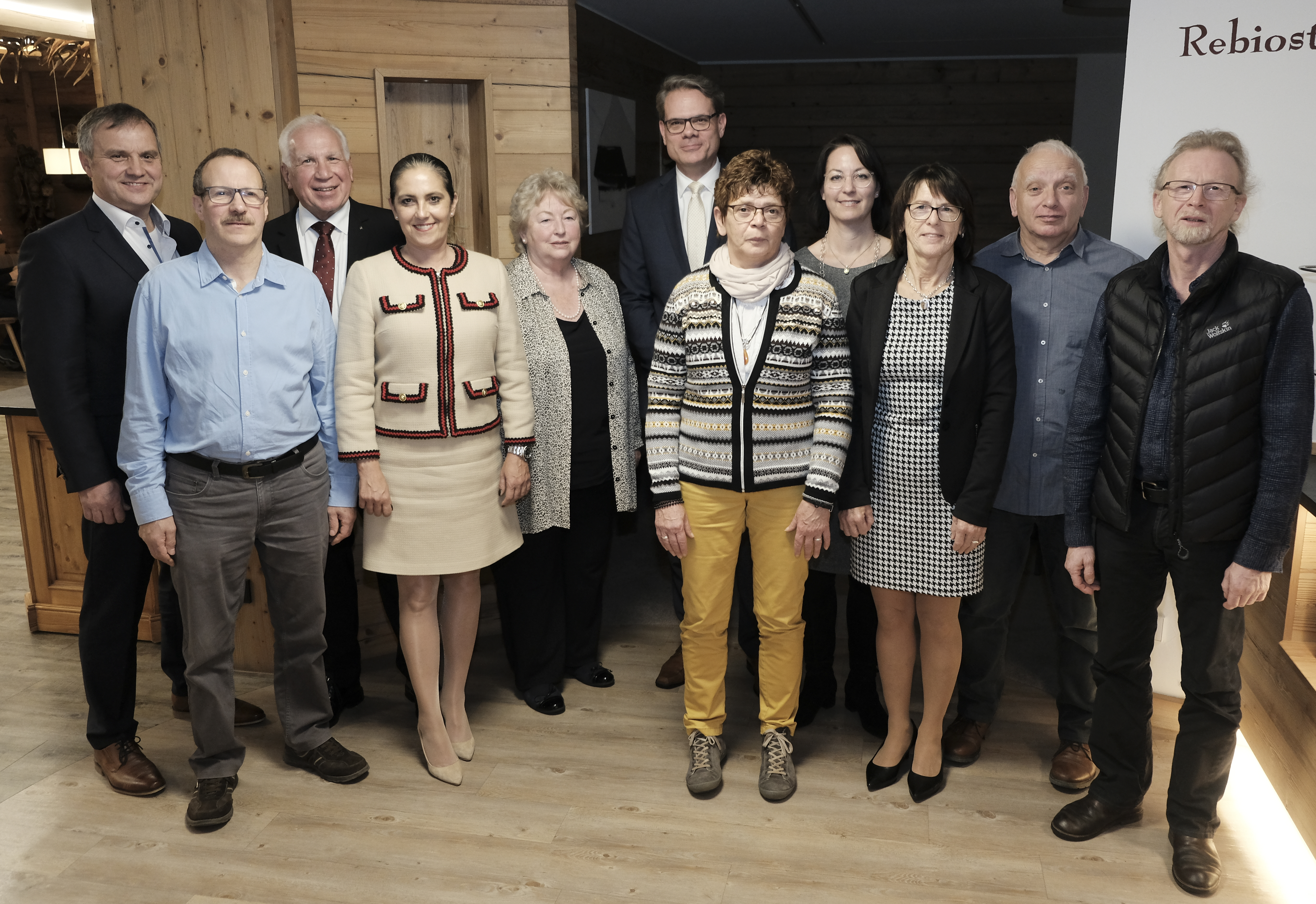 2019-11-25-BI-vo-Knauer Mitarbeiterehrungen 40 DSCF1263-m_1