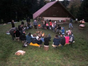 Erstes Lichterfest der Waldkinder