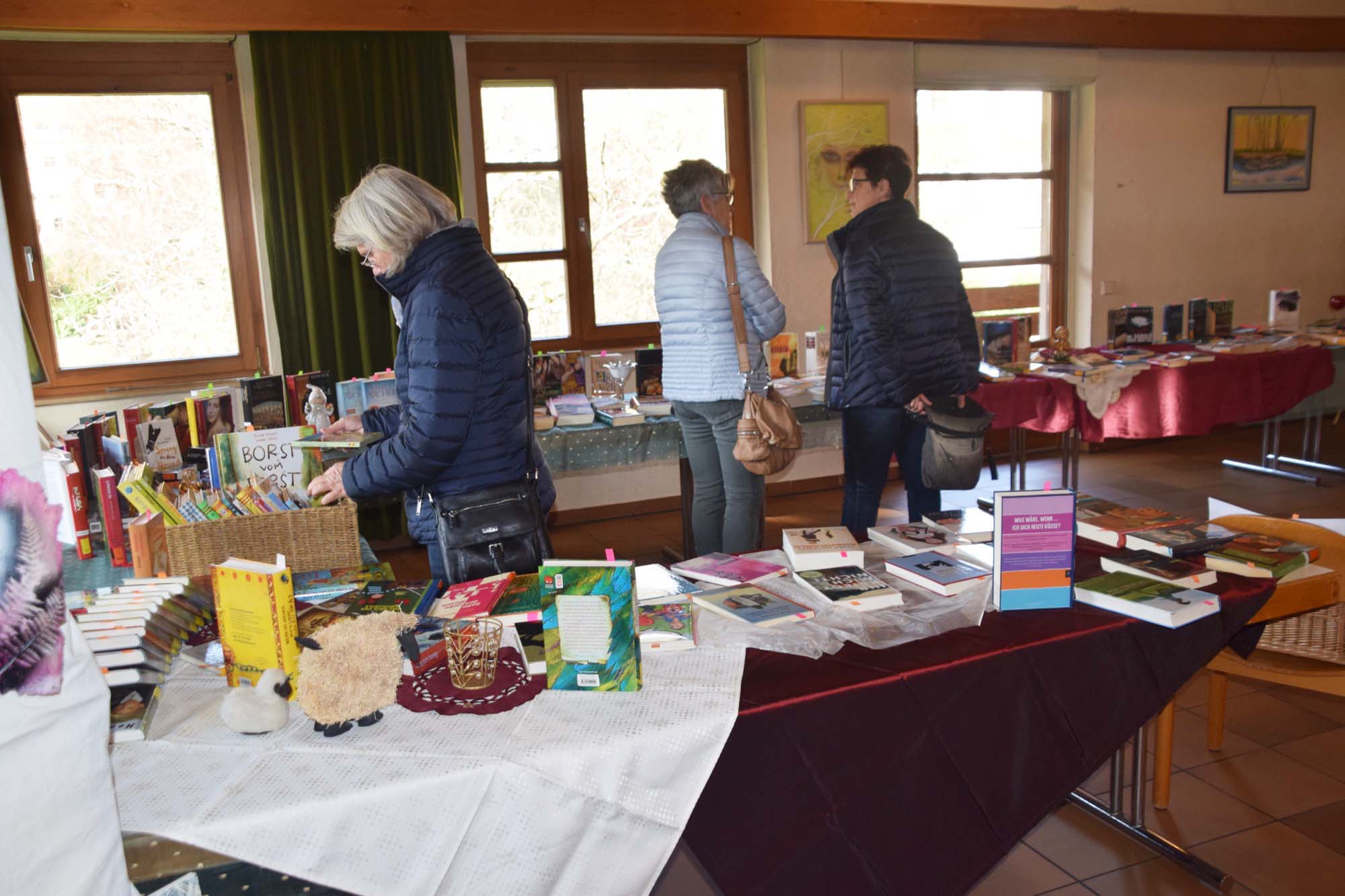 2019-11-27-NO-hv-Büchereiflohmarkt und Malkurs-DSC_1404