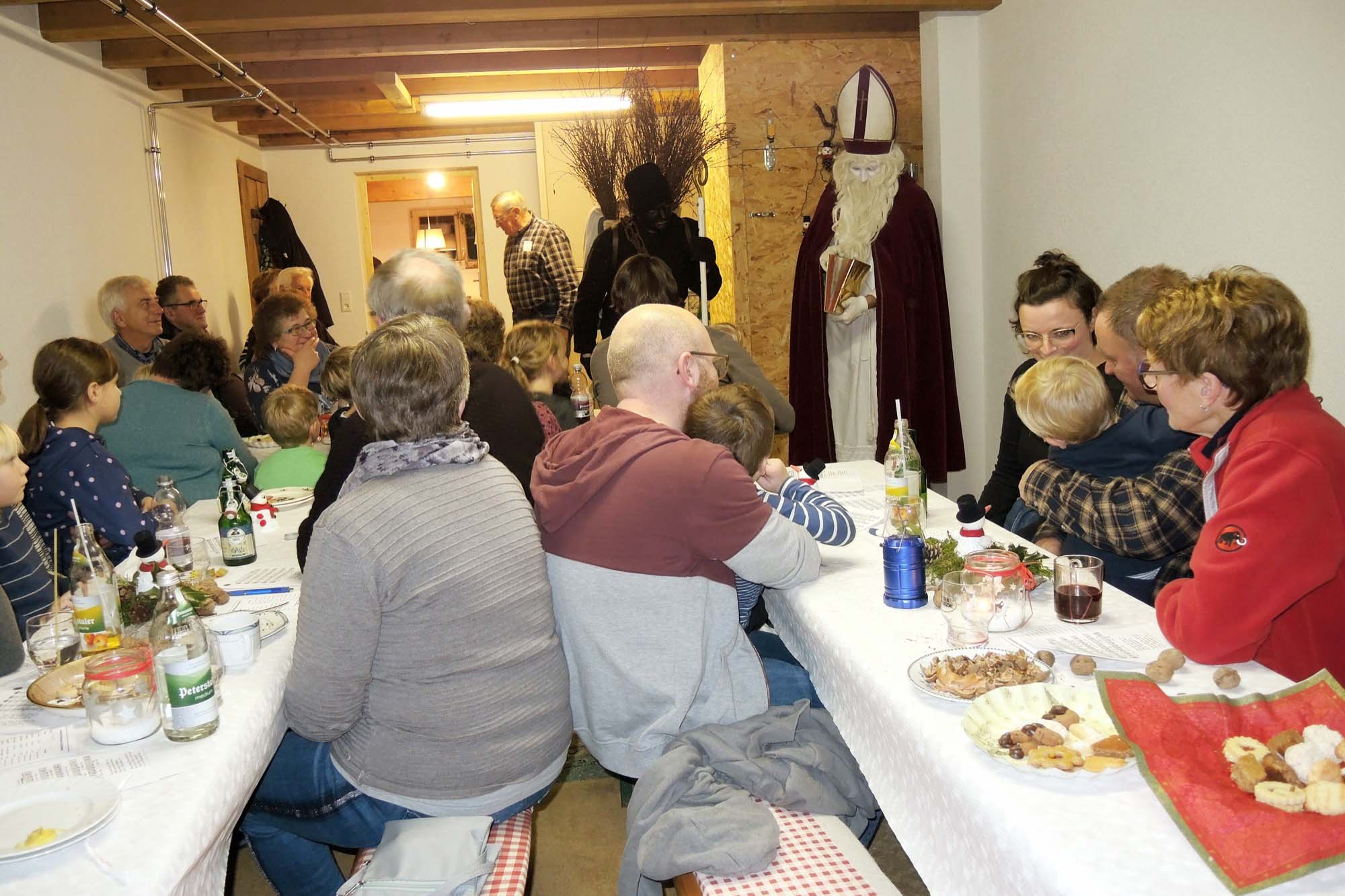 2019-11-27-ZE-UE-Franz Huber-Wandergruppe-Nikolaus-DSCN1697-5