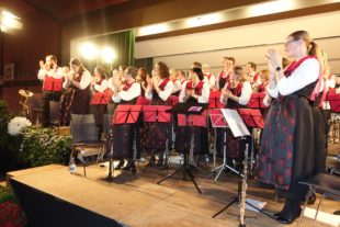 2019-11-4-ZE-UH-hpw- Jahreskonzert UnterharmersbachDSC01659konzert 2019 (29)