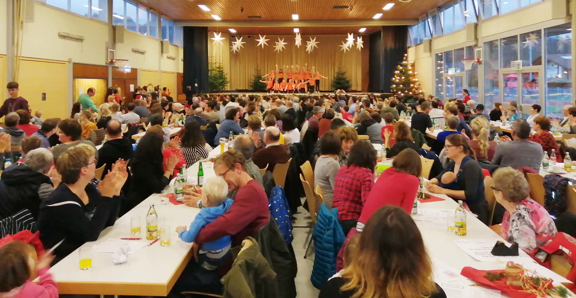 2019-12-11-BI-Robert Kiss-TVB-Nikolausfeier-Tanzgruppe All Stars 1