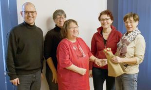 Flohmarktteam der Pfarrgemeinde spendet 1.000 Euro an Club 82