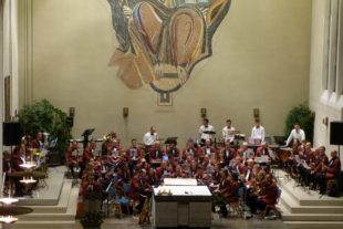 2019-12-16-BI-bia-Blasorchester-Adventskonzert-u-Blasorchester von oben