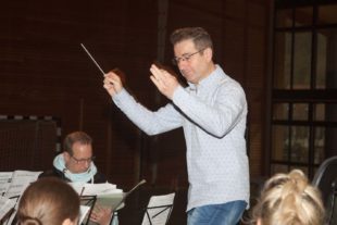 2019-12-18-OH-kal-Weihnachtskonzert-Miliz- und Trachtenkapelle-zvkIMG_1538