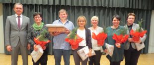 Stadt dankt Arbeitsjubilaren für zusammen 275 Dienstjahre in Zell