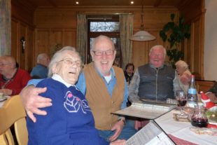 2019-12-23-ZE-UE-bia-Volksliedersingen-u-Karlheinz Haas und Erika