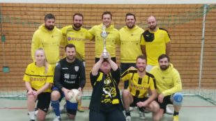 »Borussen Vreunde Black Forest 09« gewannen 17. Fußball-Hallenturnier