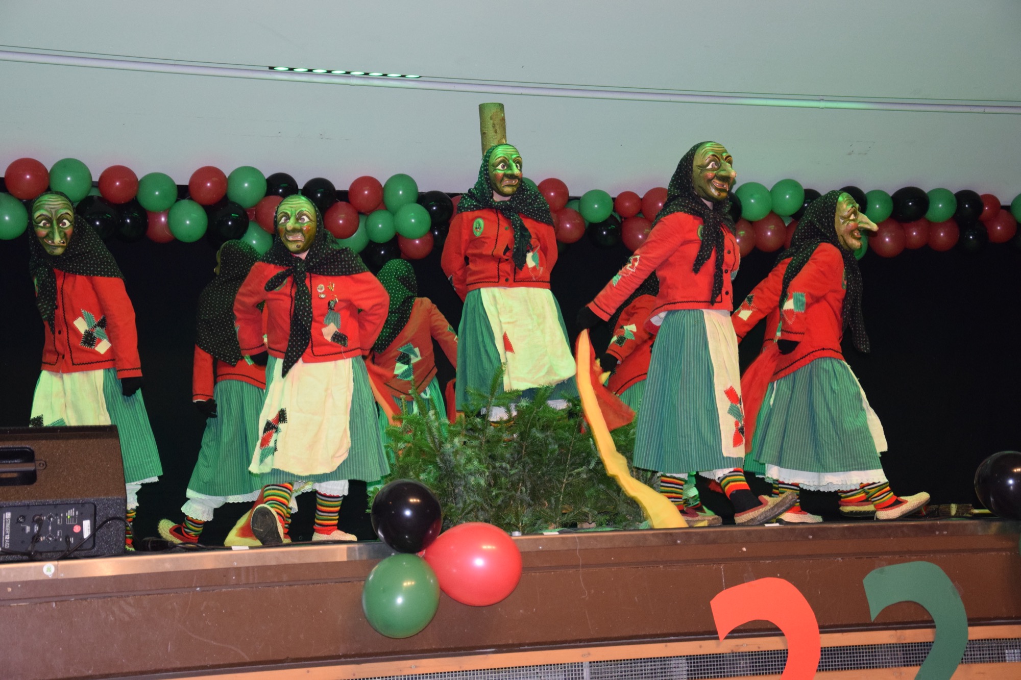 2020-1-27-ZE-UH-ds-Hexenball 2020-DSC_0079