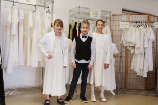 2020-1-29-BI-Katja Kastens-Tauf-u-Kommunionsausstellung-7Y7A8007-1