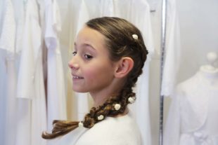 2020-1-29-BI-Katja Kastens-Tauf-u-Kommunionsausstellung-7Y7A8021