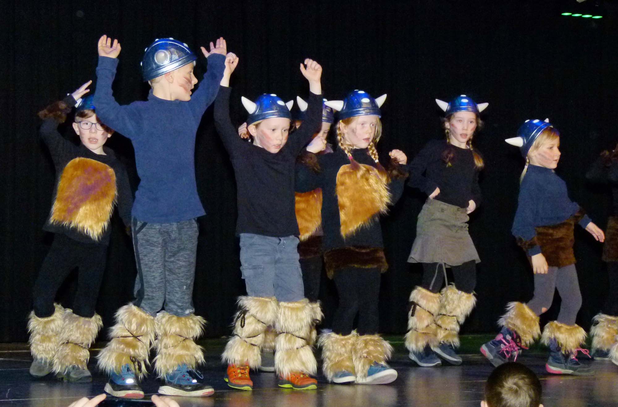 2020-2-19-OH-Bärenzunft OH-Kinderball-Kindervolkstanzgruppe_4