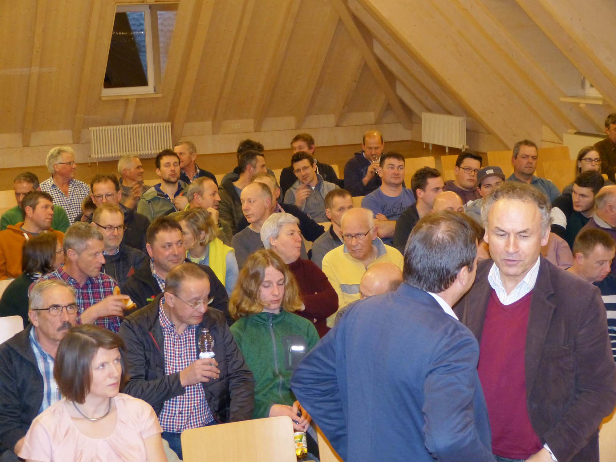 2020-2-21-ZE-UE-bia-BLHV-u-Publikum