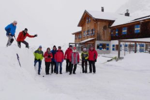 2020-2-28-NO-DAV-Alpenverein-60. Weiße-Woche Silvretta-Schneetag Wanderung zum Madlenerhaus