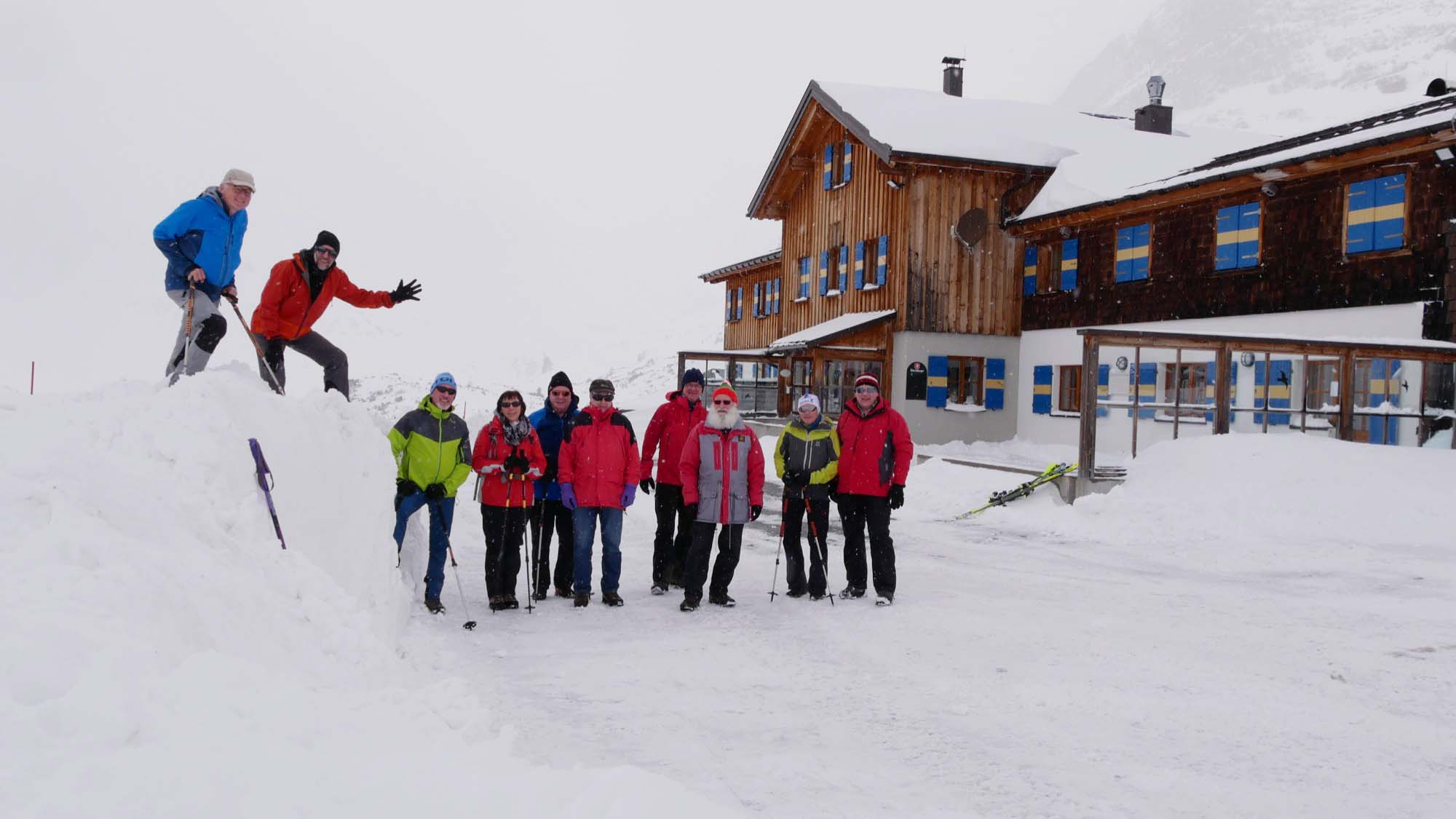 2020-2-28-NO-DAV-Alpenverein-60. Weiße-Woche Silvretta-Schneetag Wanderung zum Madlenerhaus