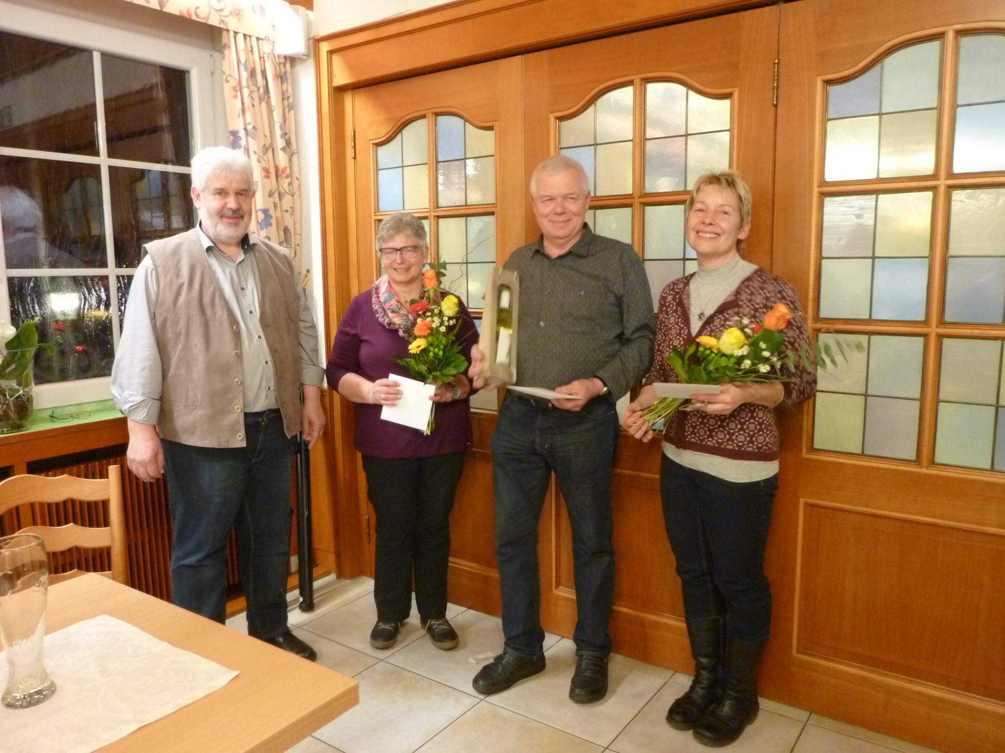 2020-2-3-NO-Angeika Kälble-Trachtengruppe-P1020249