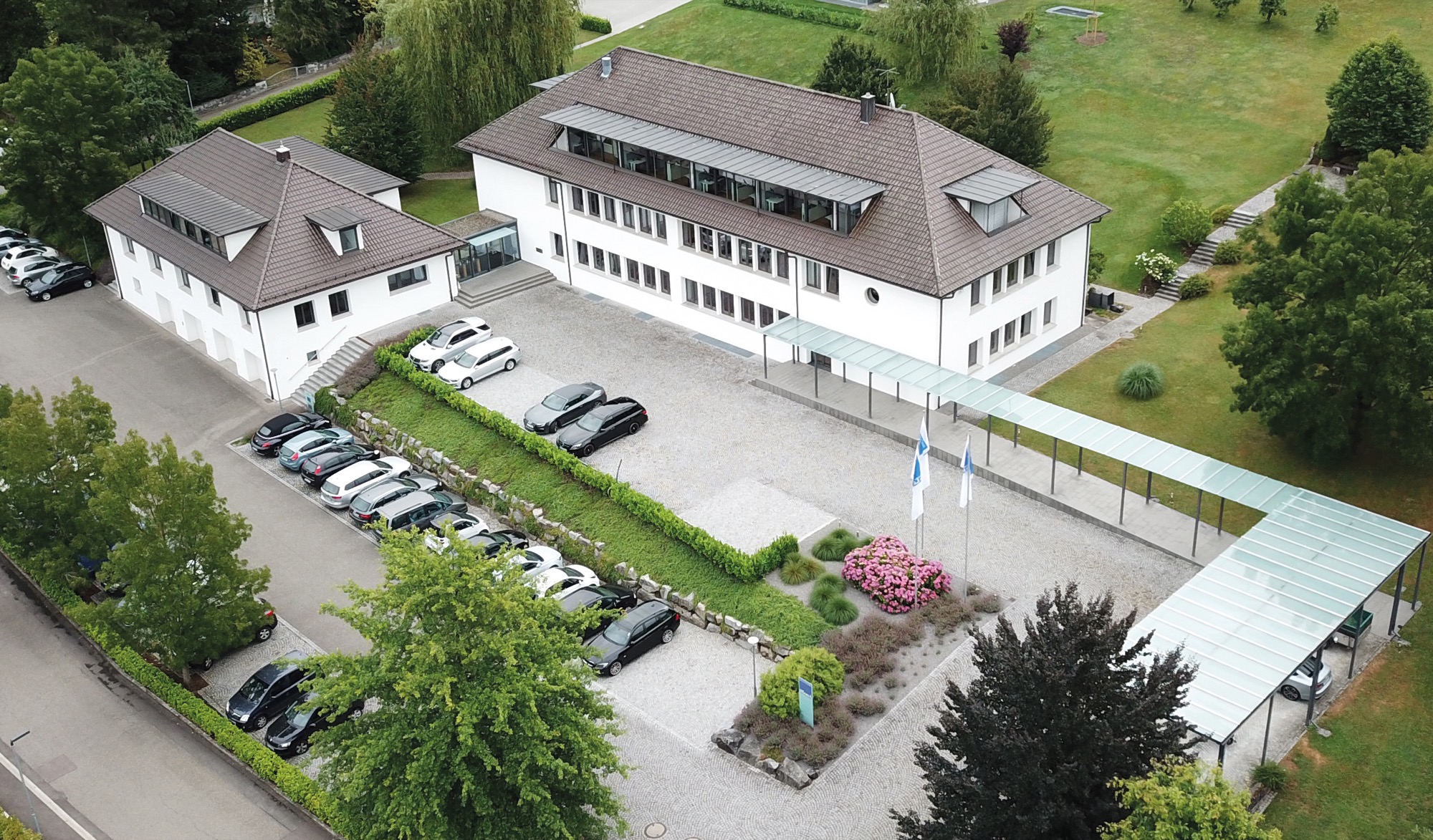 2020-3-13-HA-Haslach-Unternehmen-Streit Datentechnik-2019-10-29 Drohnenaufnahme_Gebäude_CMYK