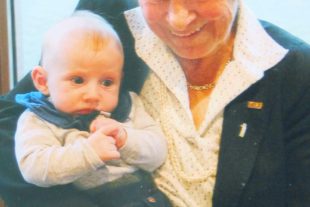 2020-3-20-BI-bia-85. Geburtstag Erna Antritter-Antritter-u-Urenkel