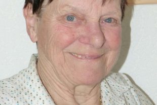 2020-3-20-BI-bia-85. Geburtstag Erna Antritter-Porträt mit Familien-Ausschnitt