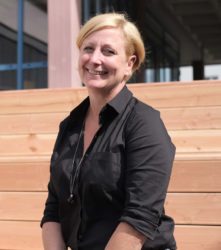 651 Schüler drücken momentan zu Hause die Schulbank