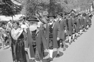 2020-5-13-14-NO-Niedernai-Feier-Mai-2000-Nr12 1