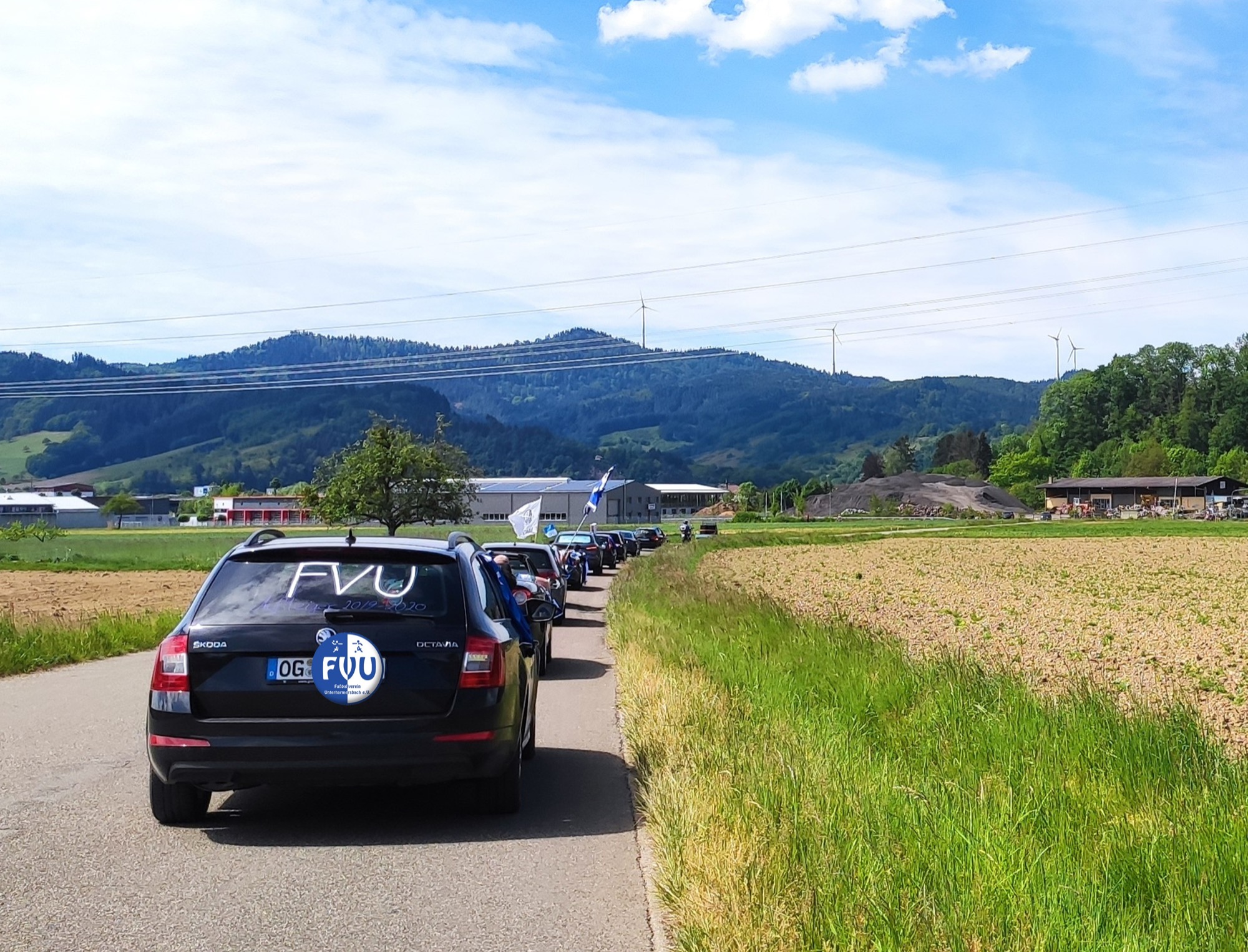 2020-5-6-ZE-UH-Verein-FVU Handball-Aufstieg-07_Korso Entersbach
