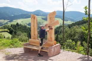 2020-7-24-OH-kal-Liebesschlösser-Bank-zzvkIMG_3507b