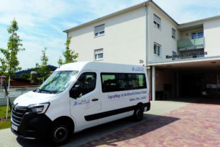 2020-8-24-BI-Ortenaukreis-Tagespflege Biberach_Kleinbus Tabsi_ohne Kennzeichen