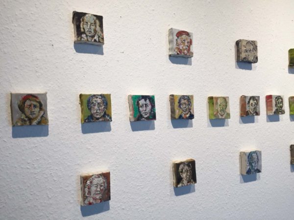 Arthus Galerie Zell am Harmersbach: Ausstellung »Große mal klein«