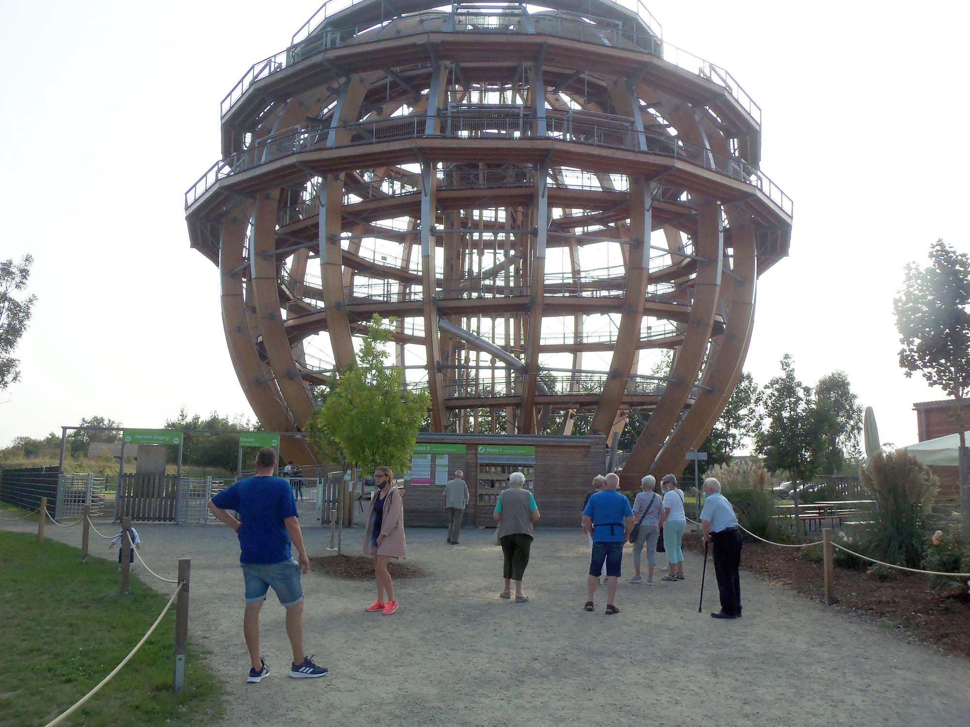 2020-10-14-OH-Rita Schilli-Seniorenferien Regensburg-Erlebnis Holzkugel Steinberger See-100_0960