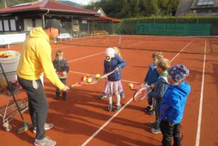 2020-10-21-OH-Kinderhaus Sonnenblume-Tennisschnupperstunde-DSC01189