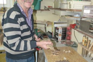 2020-10-9-ZE-UH-bia-und-Franz Hoferer-und-Werkstatt