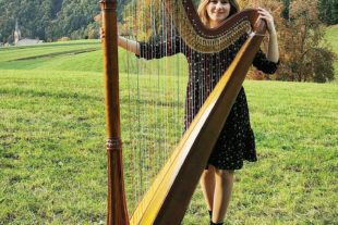 2020-11-11-OH-kal-Auszeichnung im Verborgenen--mit Harfe-Magdalena Laifer-zzzIMG_20201025_161028