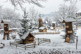 2020-11-18-OH-Tourist-Info-Weihnachtsfreuden 2020-Auch das Hademar Adventsdorf kann 2020 wieder besucht werden